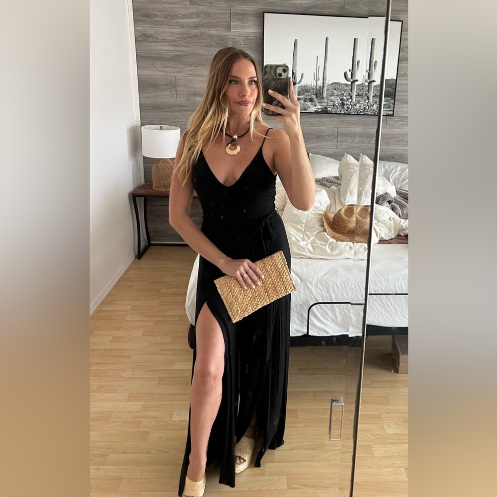 Lulu’s Just Breathe Black Sleeveless Slit-Leg Jumpsuit size S